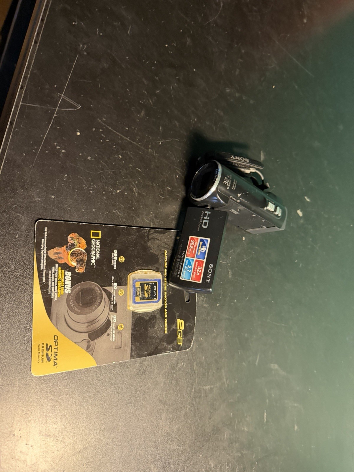 Sony Handycam HDR-CX220 Works With Sd Card
