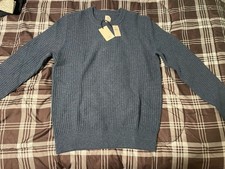 New With Tags Men  s Gap Blue Sweater Size Medium