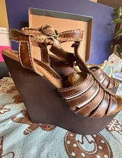New Sbicca Vintage Collection Platform Sandals Womens US 9 Brown Chunky Heel