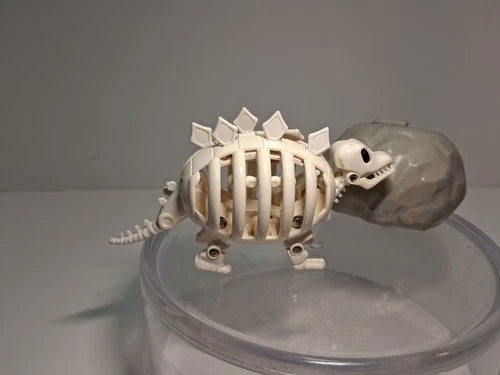 Vintage Bandai 1987 Stegasaurus Skeleton Egg Monster Meteorbs Charanporan Tamago