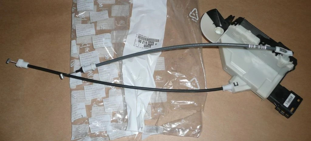 Serrure de porte arrière gauche d'origine pour Citroën Berlingo 9821666680 mécanique en acier