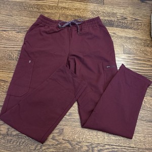 NWOT WOMENS JAANUU BURGUNDY SCRUB PANTS SIZE S VERY NICE!!