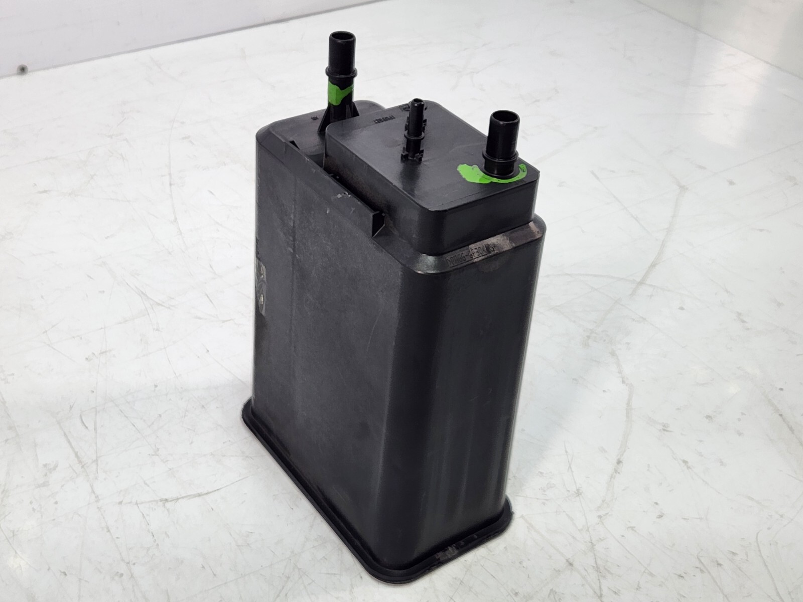 ✅ 03-19 OEM Maserati Quattroporte M139 Fuel Vapor Evaporator Charcoal Canister