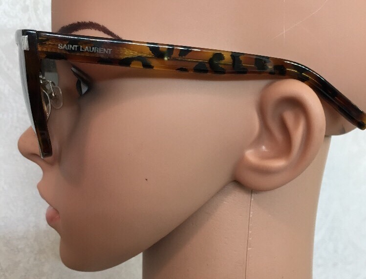 Occhiali da sole Saint Laurent montatura tartaruga flat top