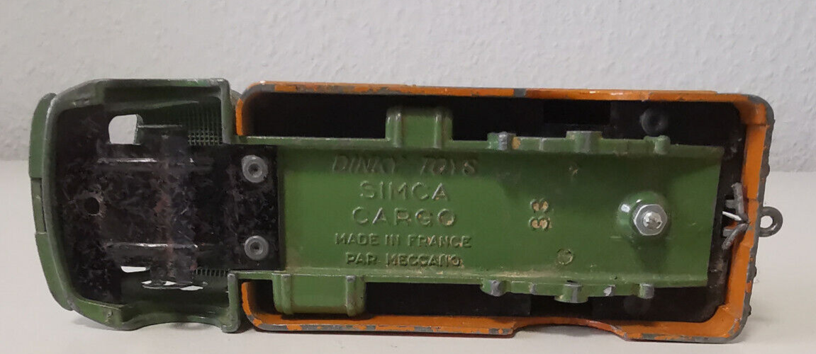 Dinky toys atlas 33aj simca cargo - Collection