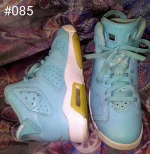 jordan retro 6 big kid