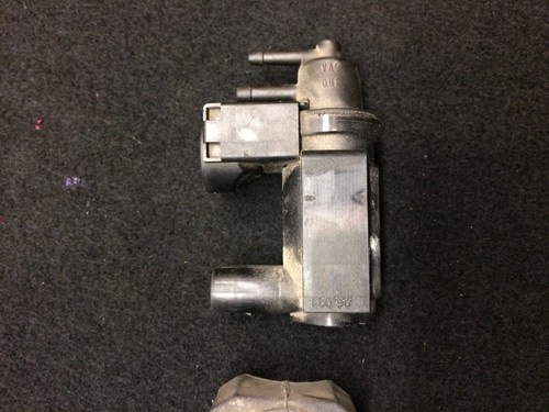 059906628B Audi A4 B7 3.0TDI Druckreglerventil Druckwandler Wandler Magentventil