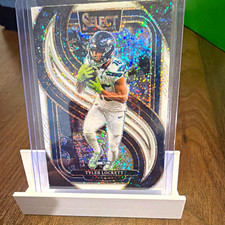 Panini Select 2024 Tyler Lockett Seahawks Premier Level White Sparkle Prizm #199