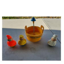 Fisher-Price Little People 3 Men in a Tub Playset.3 Figures Belltub Vintage 1976