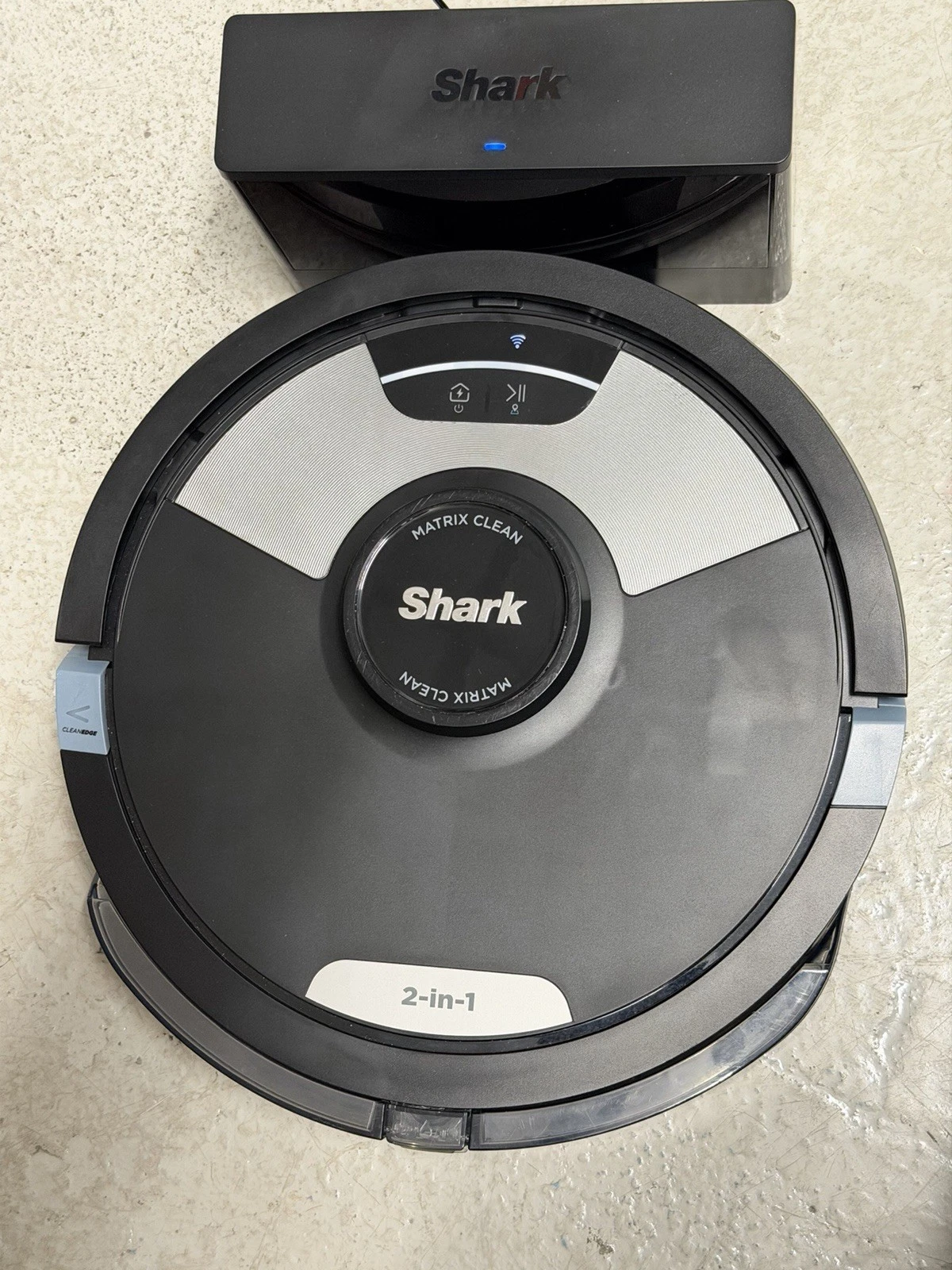 Shark Matrix Plus 2-in-1 Robotic Vacuum Cleaner - Black