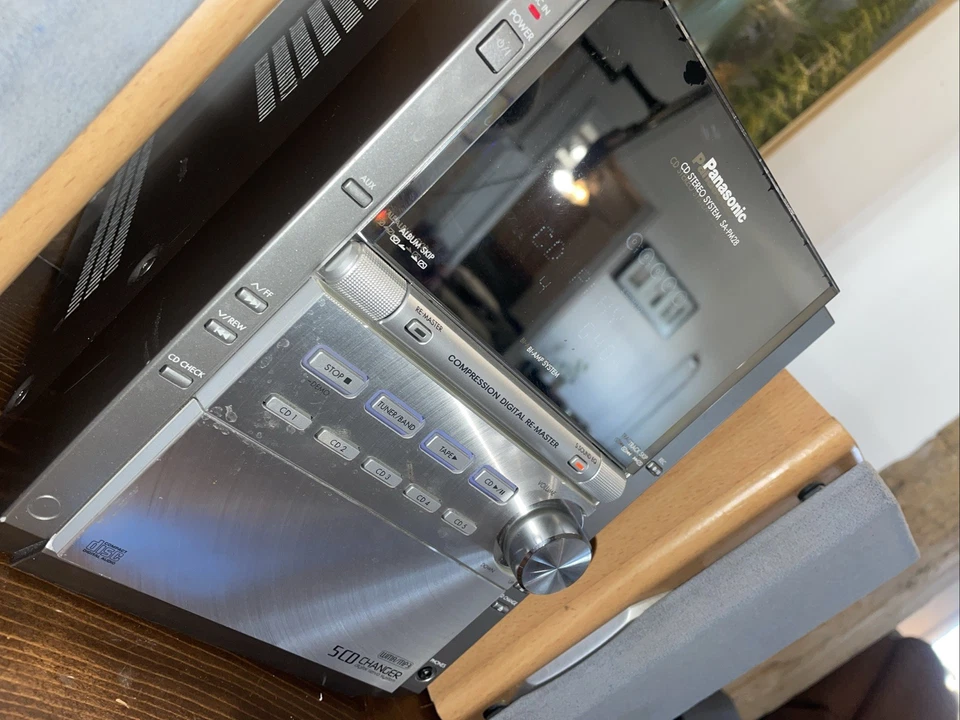 Panasonic SC-PM28 5 CD Changer Compact Stereo System (SA-PM28) - Image 3 of 4