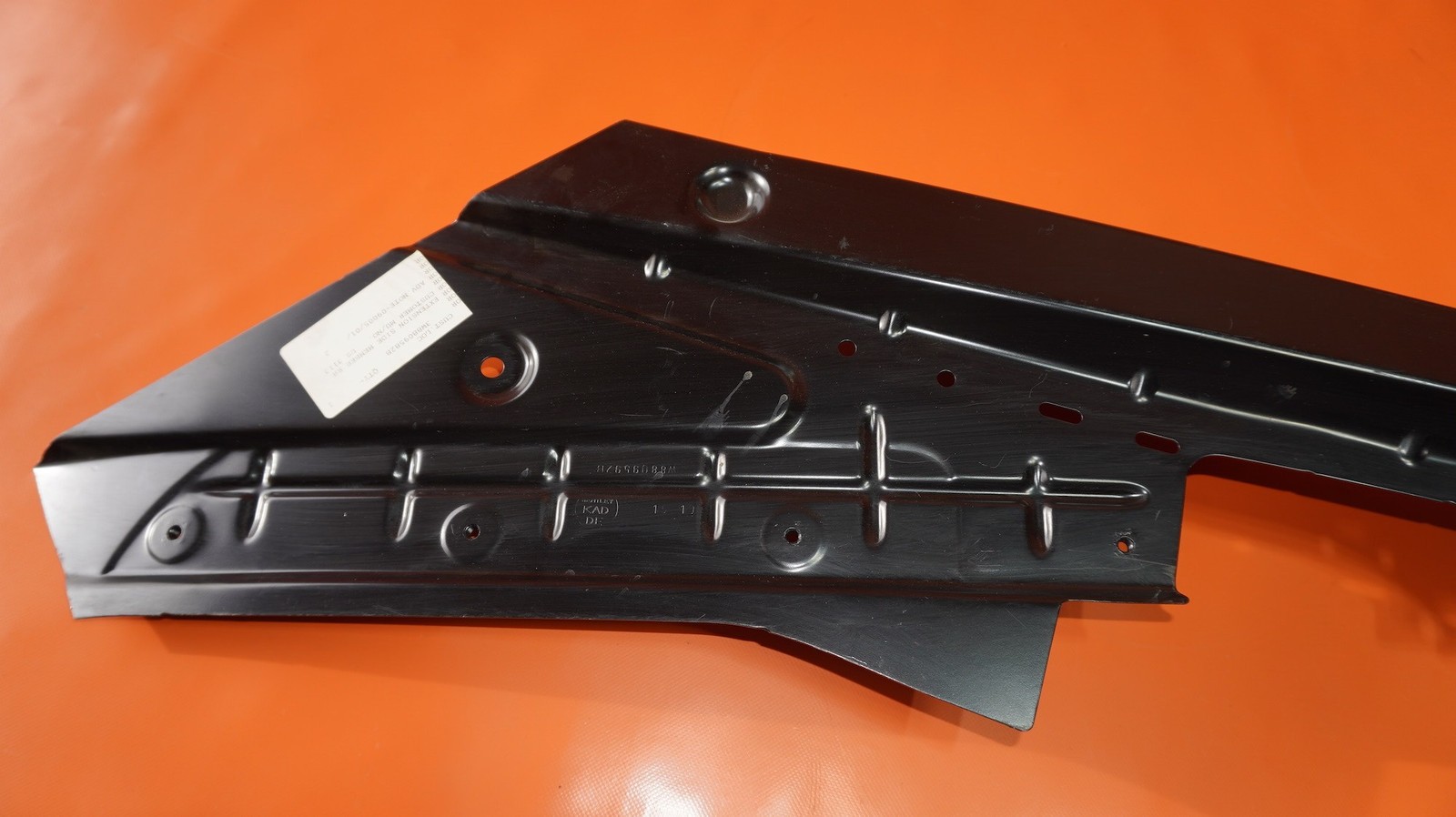 BENTLEY FLYING SPUR GT GTC SIDE MEMBER RIGHT PASSENGER 2006-2012 3W8 809 582 B