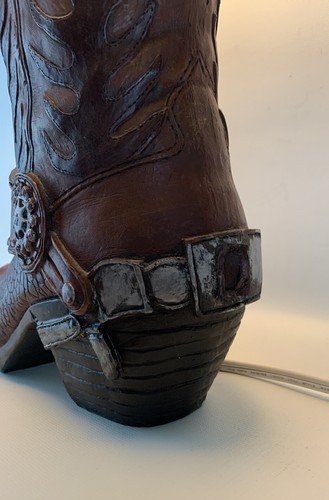 Vintage Mid Century Retro Western Fiberglass Cowboy Boot Lamp Circa 1980s - Picture 4 of 10