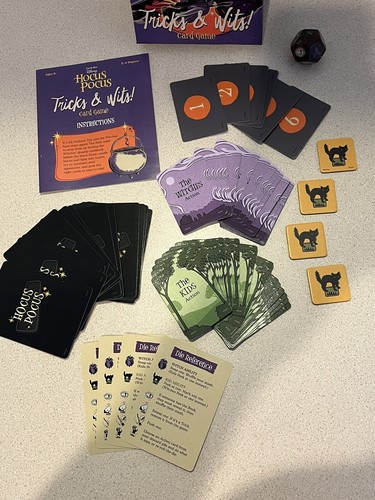 Disney Hocus Pocus CARD GAME Tricks & Wits! - Picture 2 of 6
