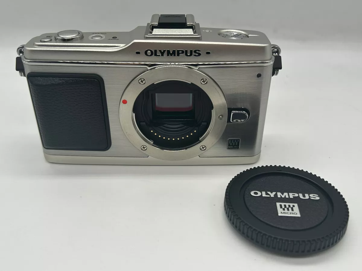 Olympus Pen Silver E-P2 Camera With 17mm f2.8 Pancake Lens (NEW)