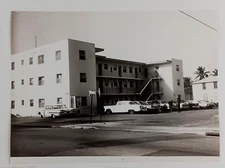 1970 Ritz Tower Apartments NW 3rd Avenue Vintage Parking Lot Press Photo