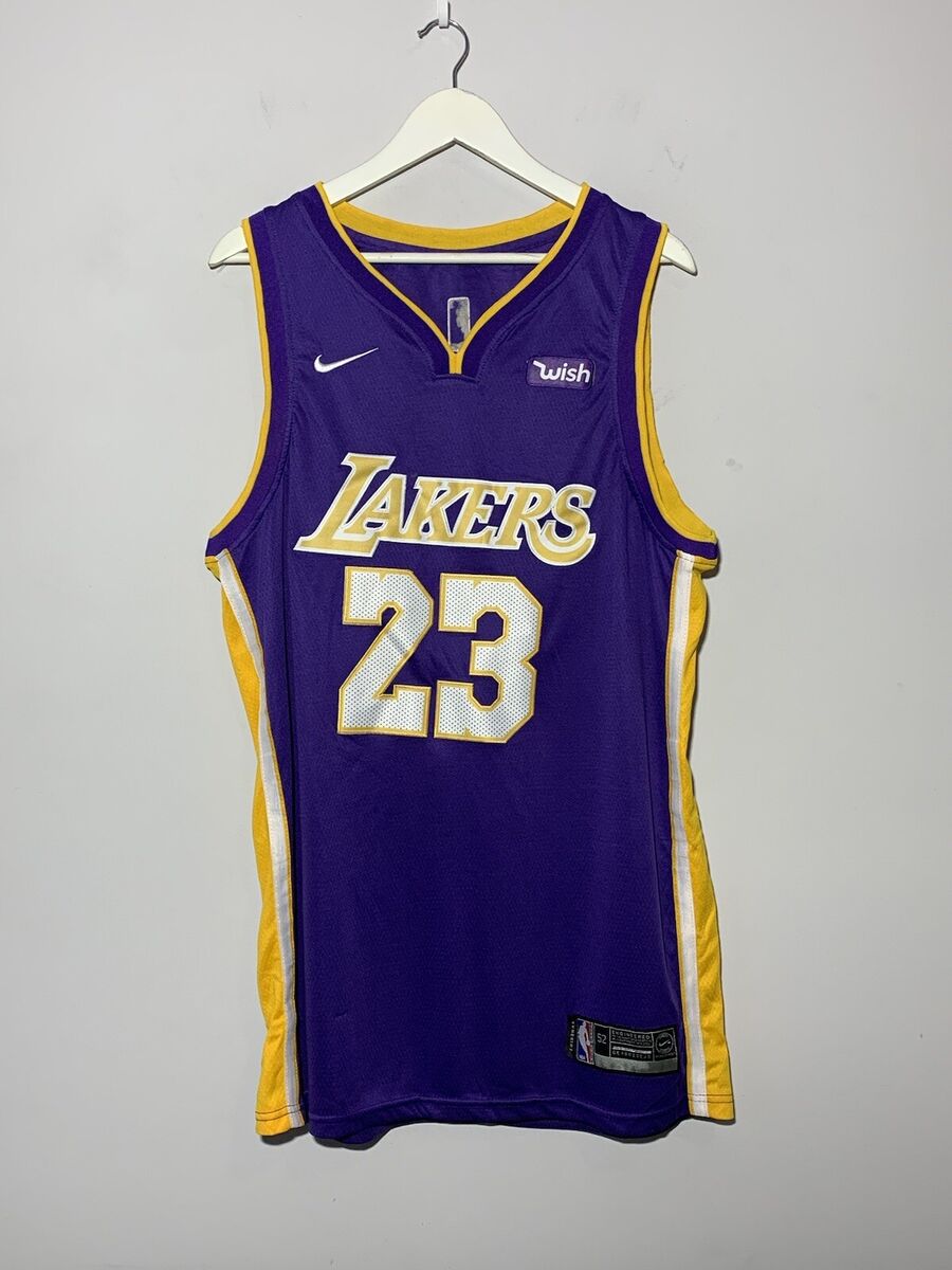 23 James L.A Lakers Nike Y2k Streetwear NBA Basketball 23 James L.A Lakers Nike Y2k Streetwear NBA Basketball