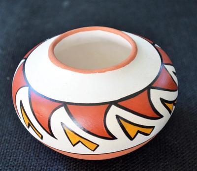 Native American Indian Pottery by SANDIA JEMEZ PUEBLO NM Handmade