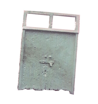 Doppelseitiges Eingangstor Gebäudeteil P6 UNBEMALT OO Scale Models Kit 1/76