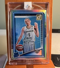 2025 Panini Donruss WNBA - Rated Rookie Paige Bueckers #86 Holo (RC)