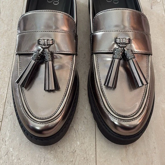 NWT Franco Sarto Carolynn Metallic Tassel Loafers Preppy Silver 11 - Image 2 of 4