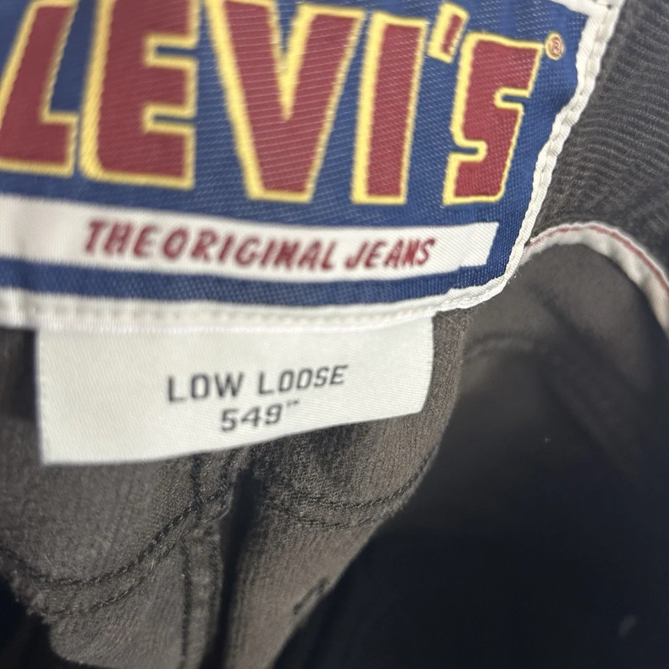 Pantalones de pana Levi’s para hombre 549 bajos sueltos calce recto 36x25 marrón Foto 4 de 4