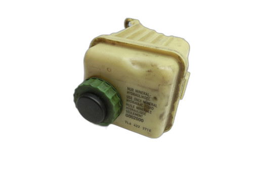 Servo Behälter Servobehälter Servoleitung für VW Touareg 7L 06-10 7L6422371E
