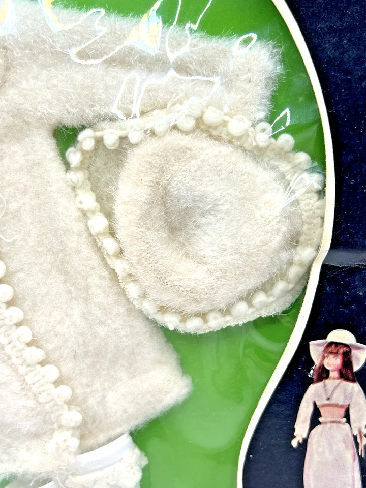 Roupa vintage Mego Maddie Mod 1712 flocos de neve nova na embalagem - Imagem 3 de 4