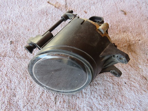 Audi A4 B6 Nebelscheinwerfer rechts 8E0941700B 0305063004 NSW Nebler S4