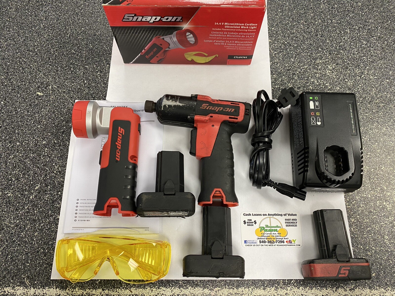 MicroLithium Cordless Impact Wrench Kit 