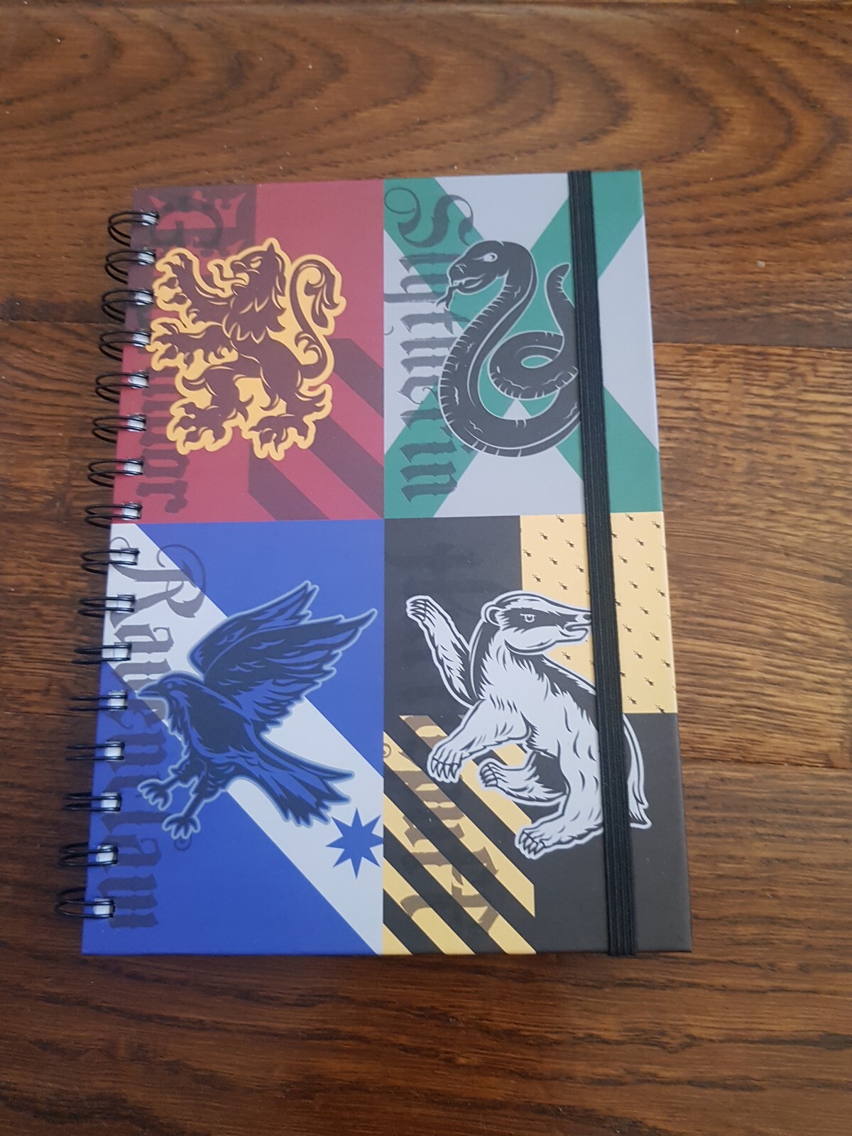 Harry Potter 4 Houses Of Hogwarts A5 Writing Notepad Hardback Cover - New