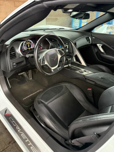 2016 Chevrolet Corvette STINGRAY 1LT - Picture 10 of 13