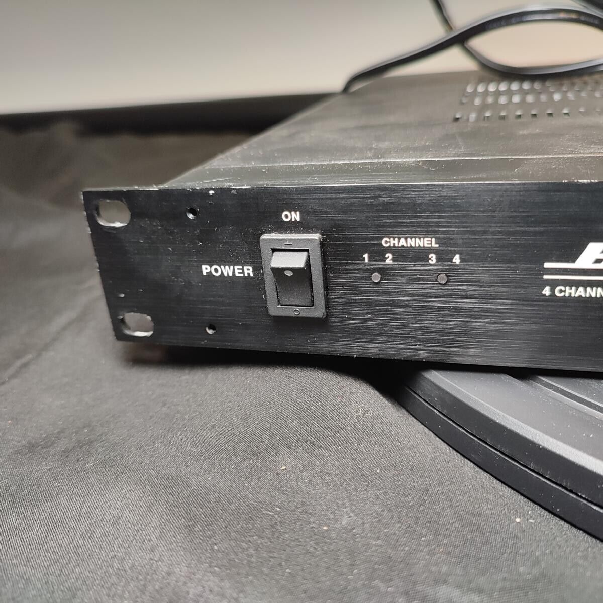Bose 4 Channel Power Amplifier 1200 VI 2001 Black Functional Bose 4 Channel Power Amplifier 1200 VI 2001 Black Functional