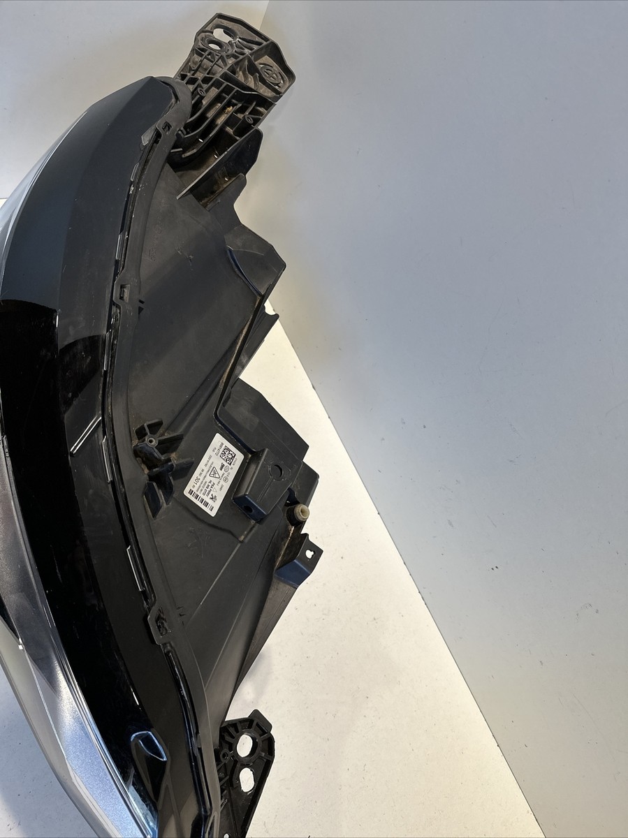 Peugeot 3008 Headlight Front Right Xenon Led Technology Peugeot 3008 Headlight Front Right Xenon Led Technology
