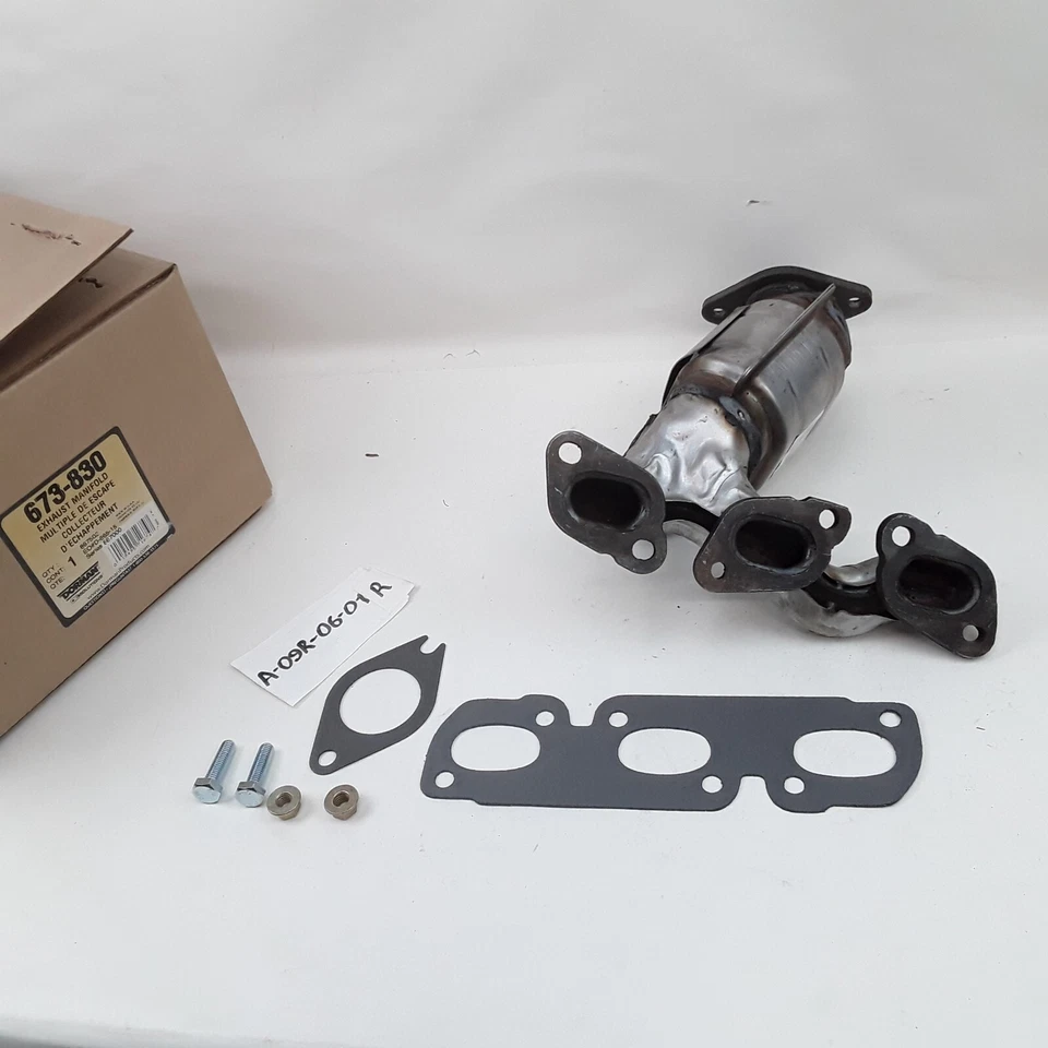 Dorman 673 - 830 歧管转换器适用于水星水手福特逃生 (2001 - 2006) — 第 3/4 张图片