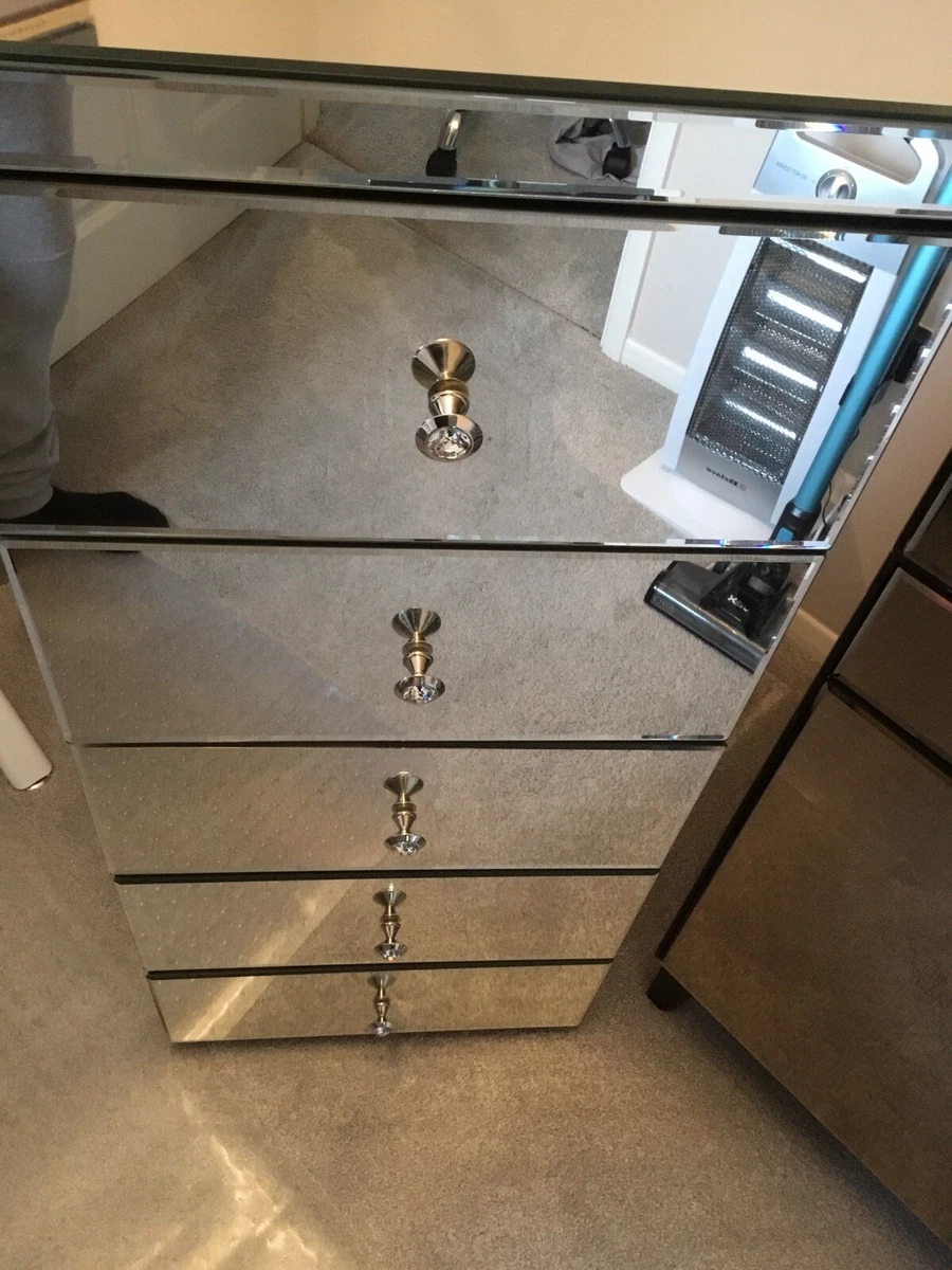 Tallboy dresser clearance with mirror