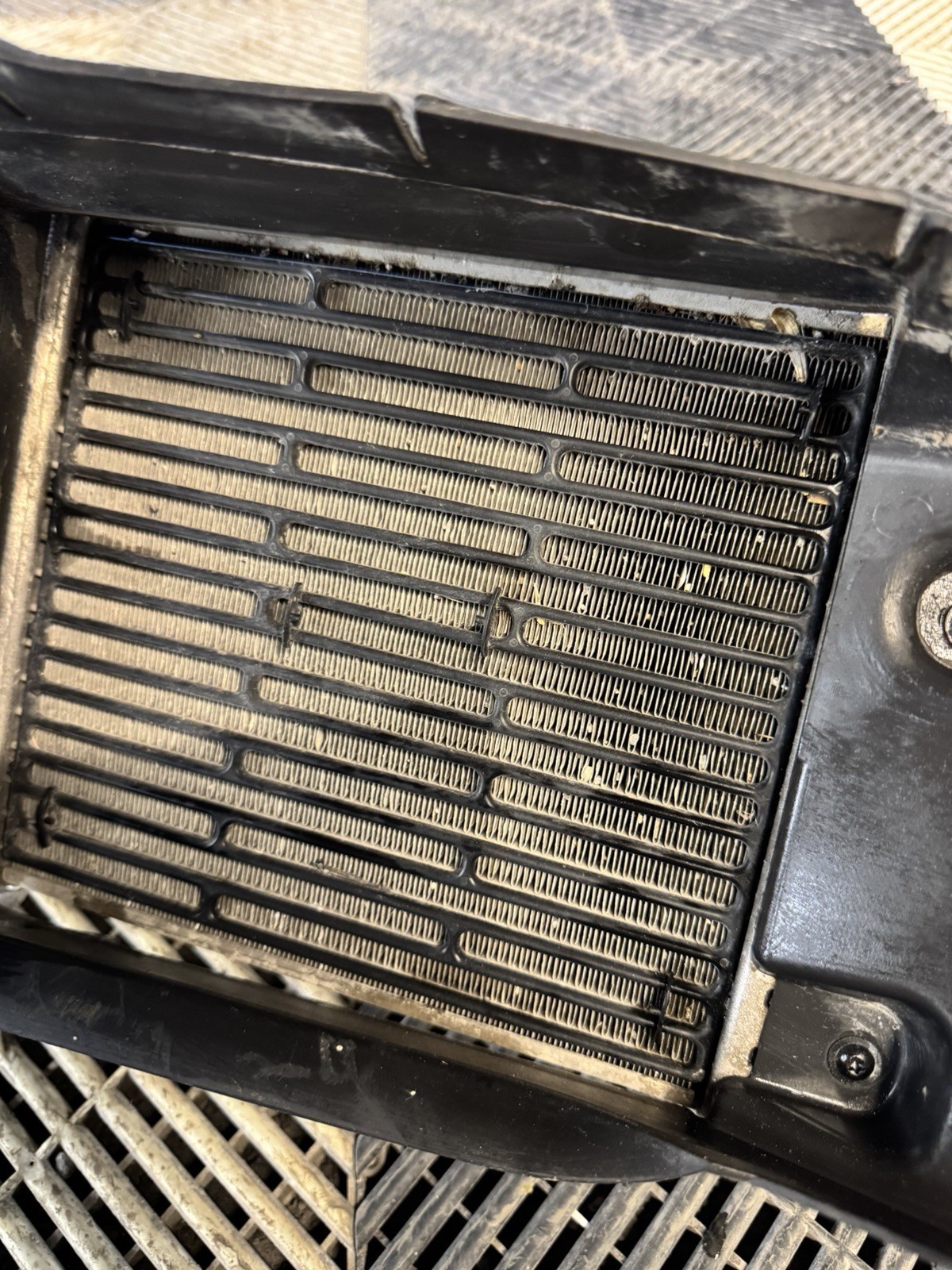 Audi R8 Radiators Set P/N 420121254
