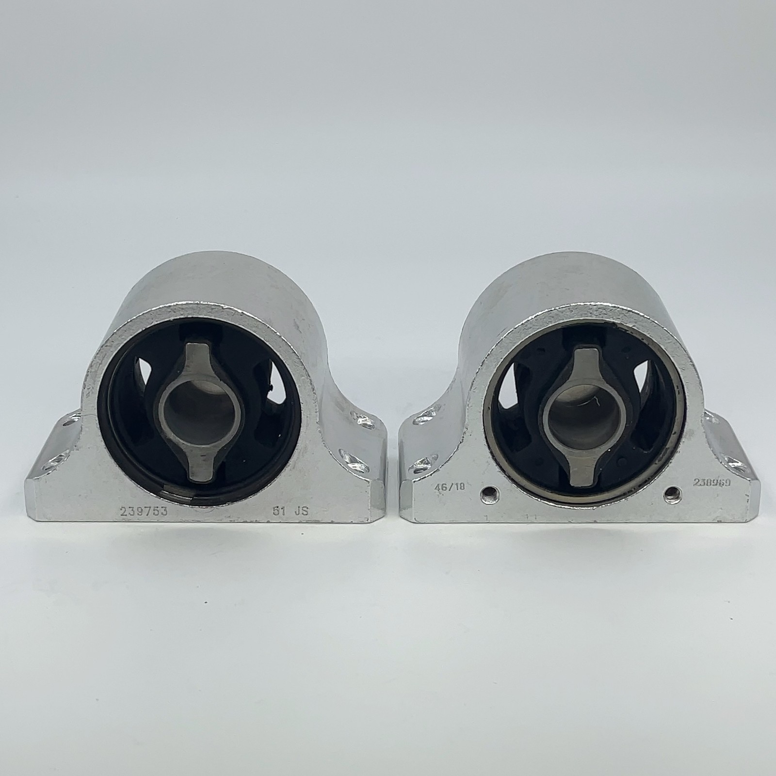2X Transmission Mounts 239753 Gearbox Pad Support for Ferrari California 08-14