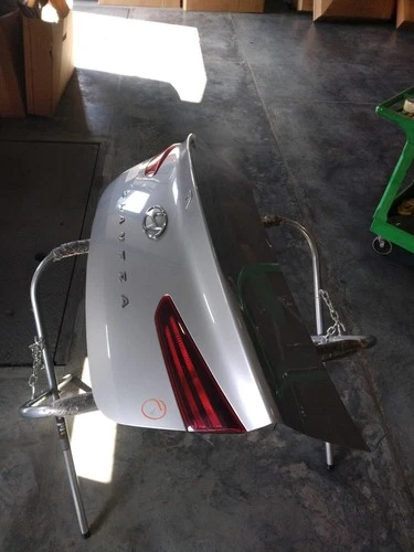 Used Deck Lid fits: 2020 Hyundai Elantra Sedan US built incandescent tail lamps