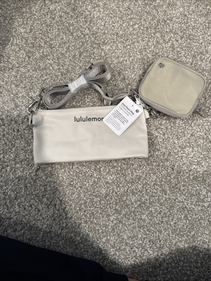 New: Lululemon Dual Pouch Sling Linen/Bone Color Fit