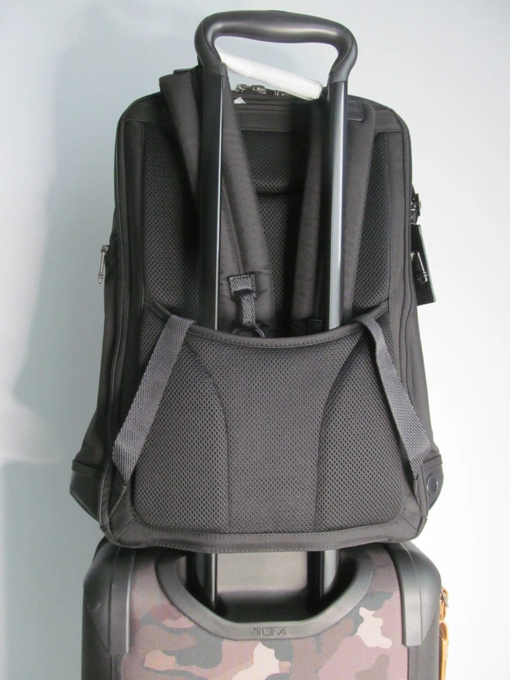 TUMI Extended Trip Set-Camo Carry On Spinner & Matching 16"+ Laptop Backpack-NWT - Image 3 of 4