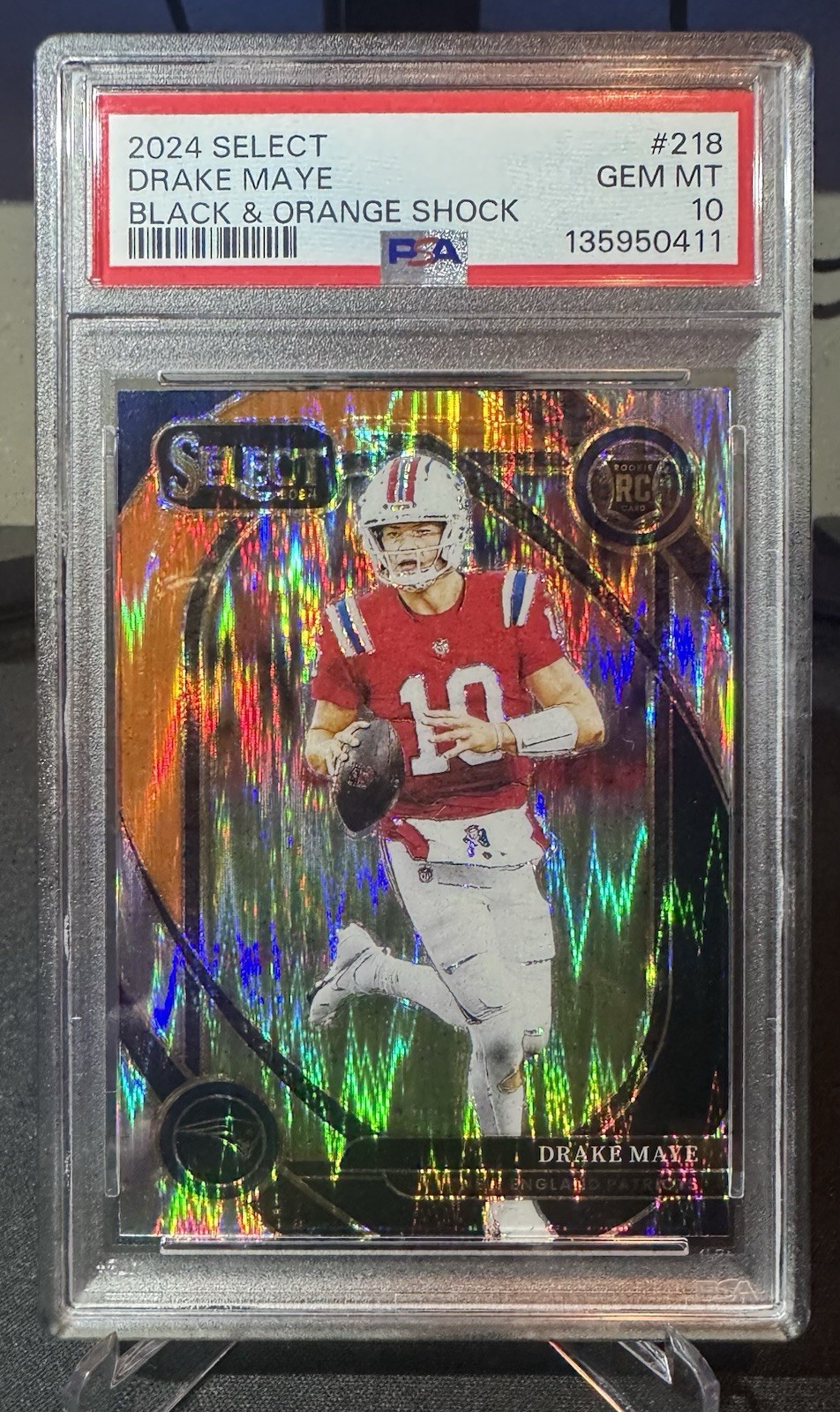2024 Panini Select - Club Level Drake Maye #218 Black & Orange Shock (RC) PSA 10