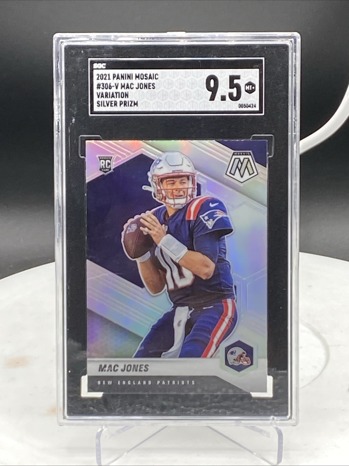 2021 Panini Mosaic Mac Jones #306V Variation Silver SGC 9.5 Mint+!