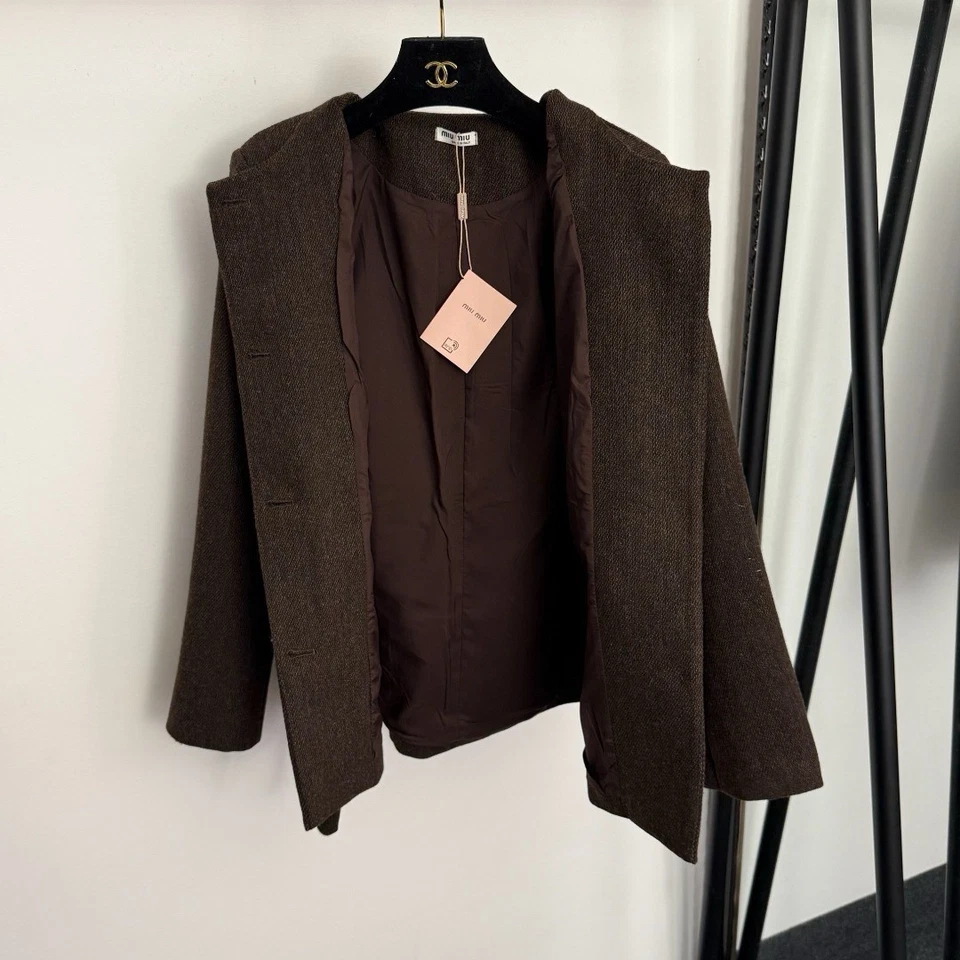 Chaqueta Miu Miu Marrón Foto 2 de 4
