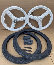 Juego de llantas Mag de 20" de plástico BLANCO de 3 radios llantas negras GT Dyno BMX