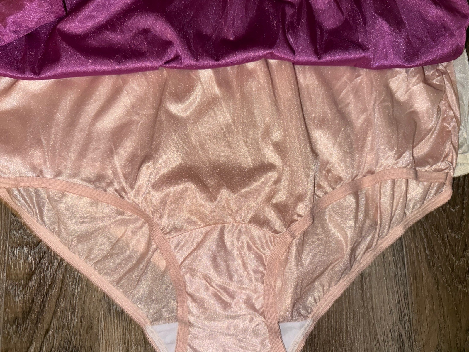 Vanity Fair ~ Womens Brief Underwear Panties 3-Pair 100% Nylon ~ 2XL/9