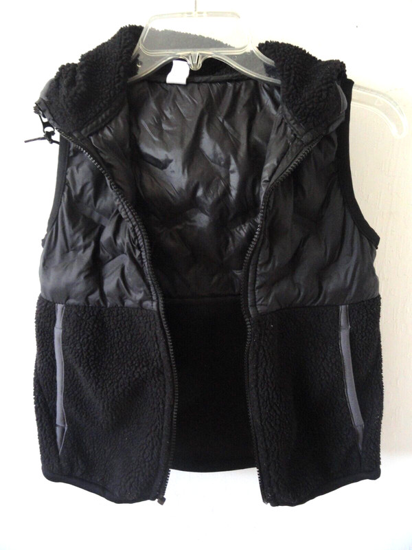 Child Old Navy Black Fleece Puffer Vest with Hood Size S (5-7)