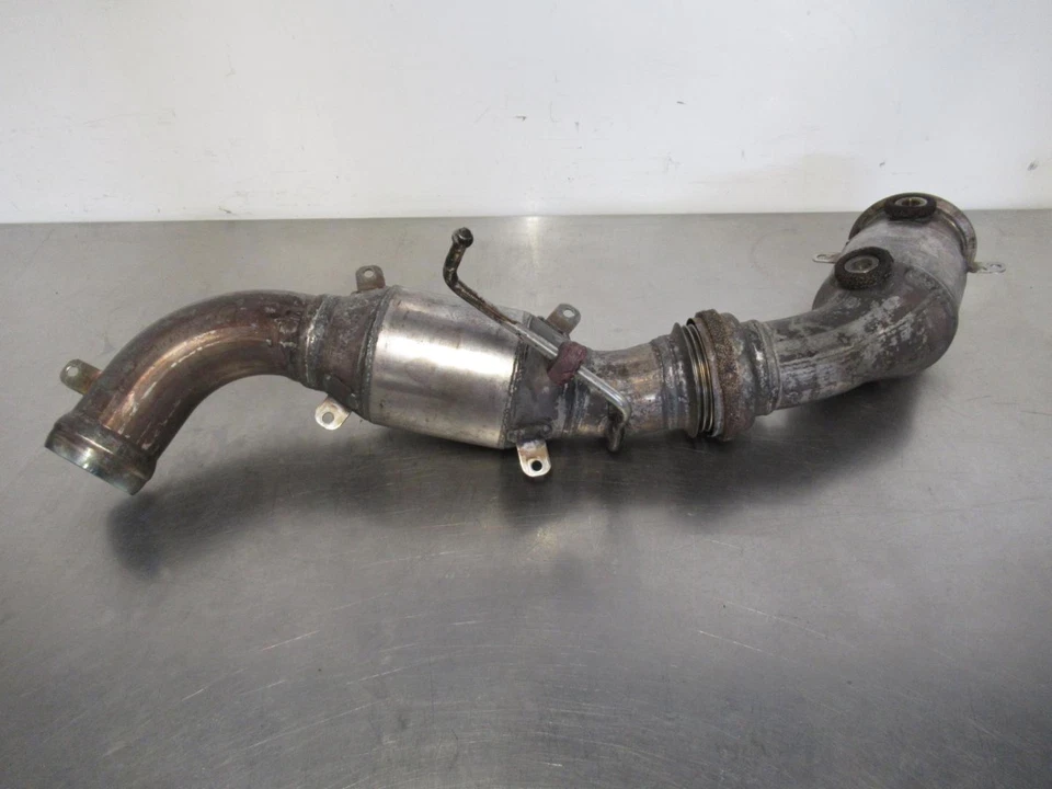 TUBO DE ESCAPE DERECHO DERECHO EB1392 2014 14 MCLAREN MP4-12C Foto 3 de 4