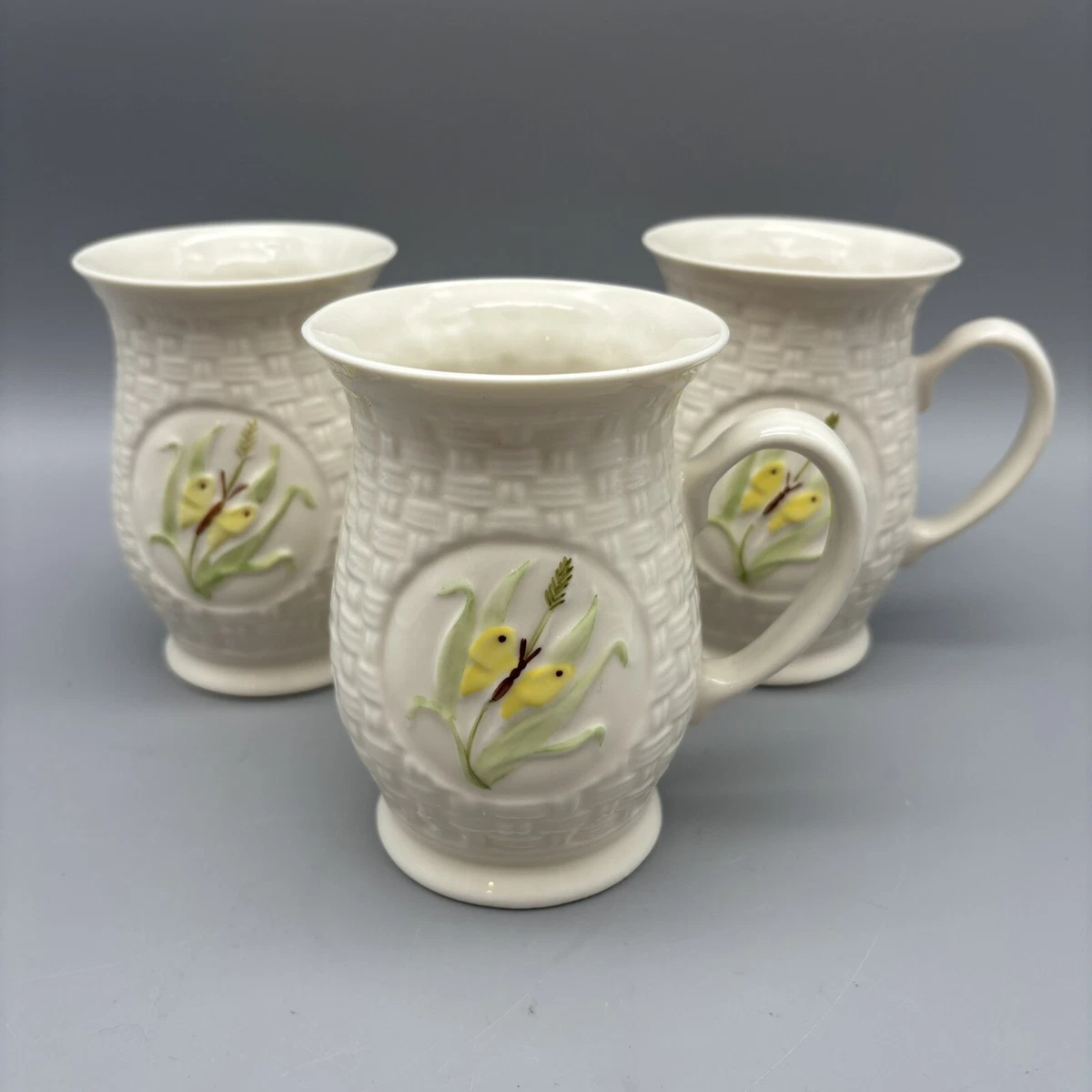 Belleek Coppa Intrecciata In Ceramica Con Trifoglio – Prodotta In Irlanda, Lavorazione Artigianale, Multicolore