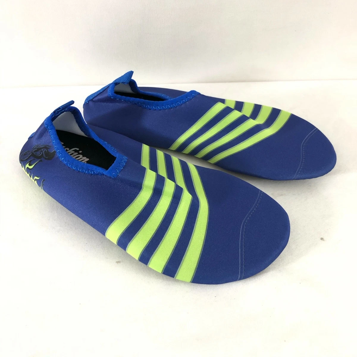 Boys water discount shoes size 3